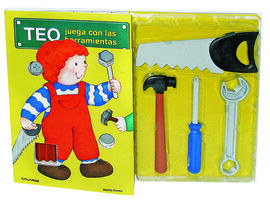 TEO JUEGA CON LAS HERRAMIENTAS