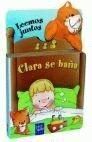 CLARA SE BAÑA