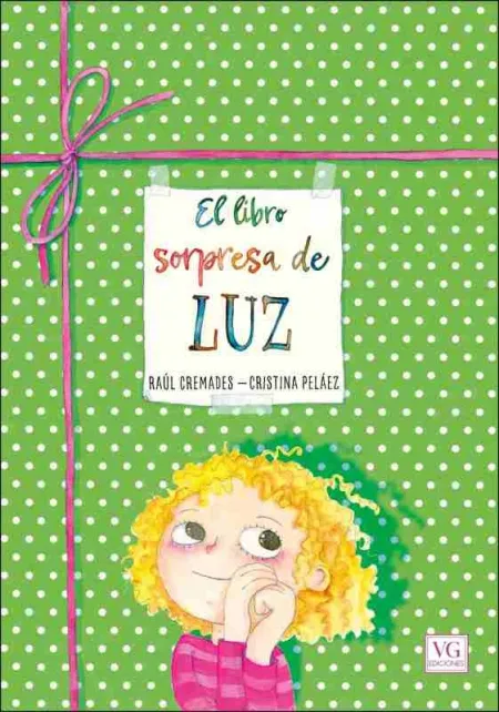 El Libro Sorpresa de Luz