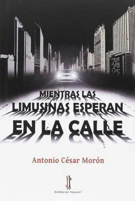 Mientras las Limusinas Esperan en la Calle