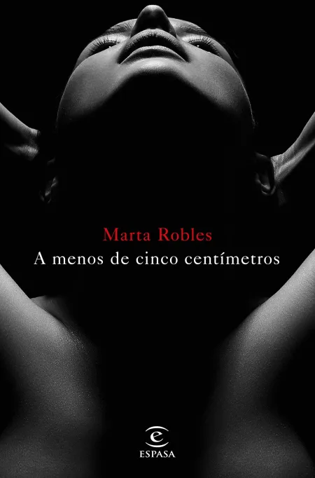 A Menos de Cinco Centimetros
