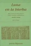 Luna en la Hierba