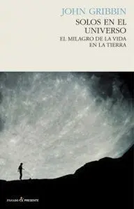 Solos en el Universo