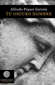 TU OSCURO NOMBRE