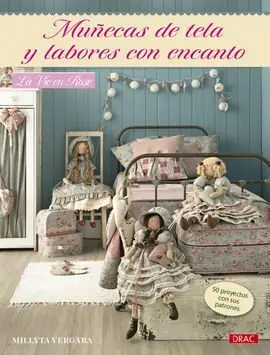 Muñecas de Tela y Labores con Encanto